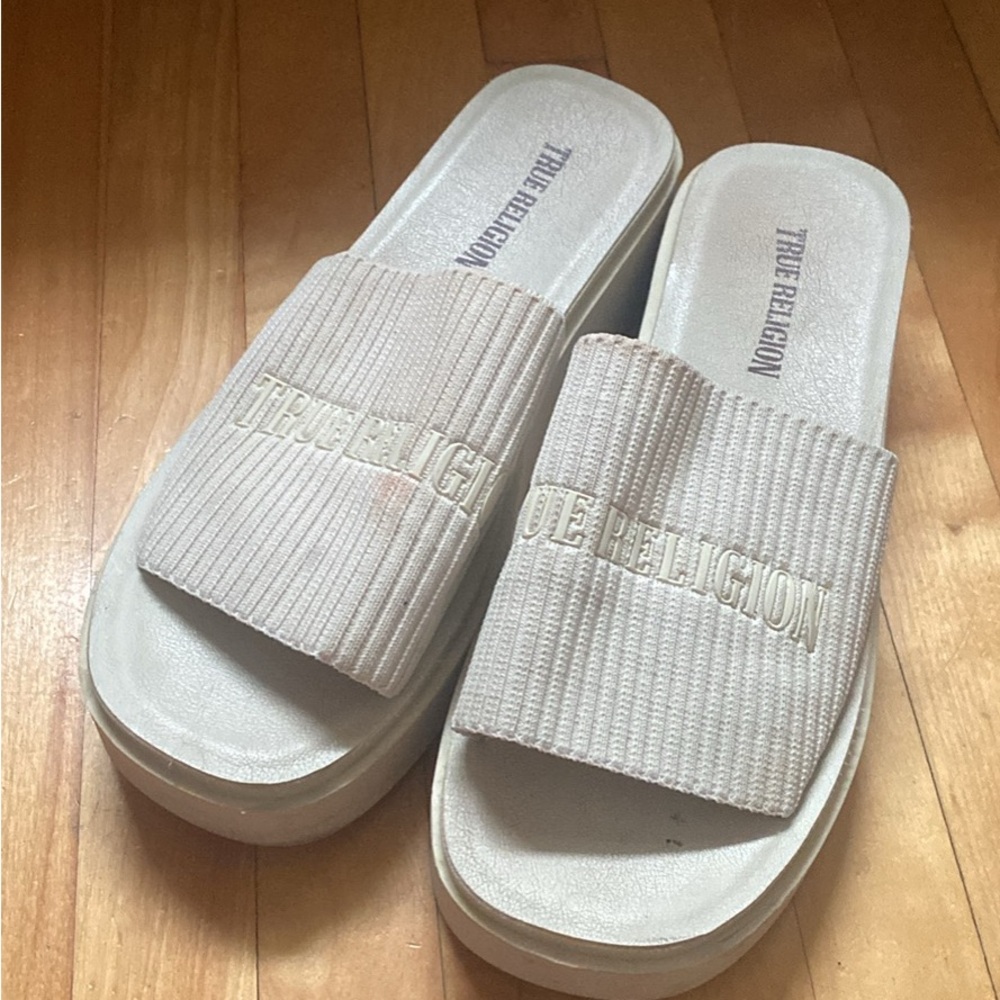 True Religion Cream Sandals with Textured Fringe Design